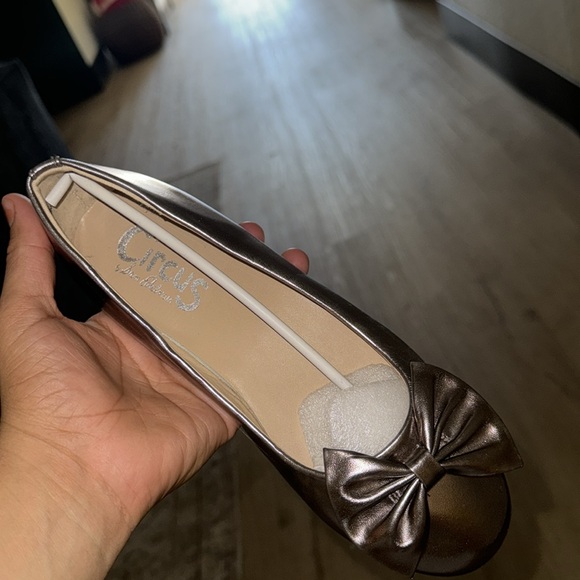 Circus by Sam Edelman kids  Metallic Bronze Flats - Picture 6 of 7